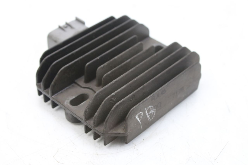 photo de REGOLATORE DI CARICA SUZUKI AN BURGMAN 400 (2006 - 2010)