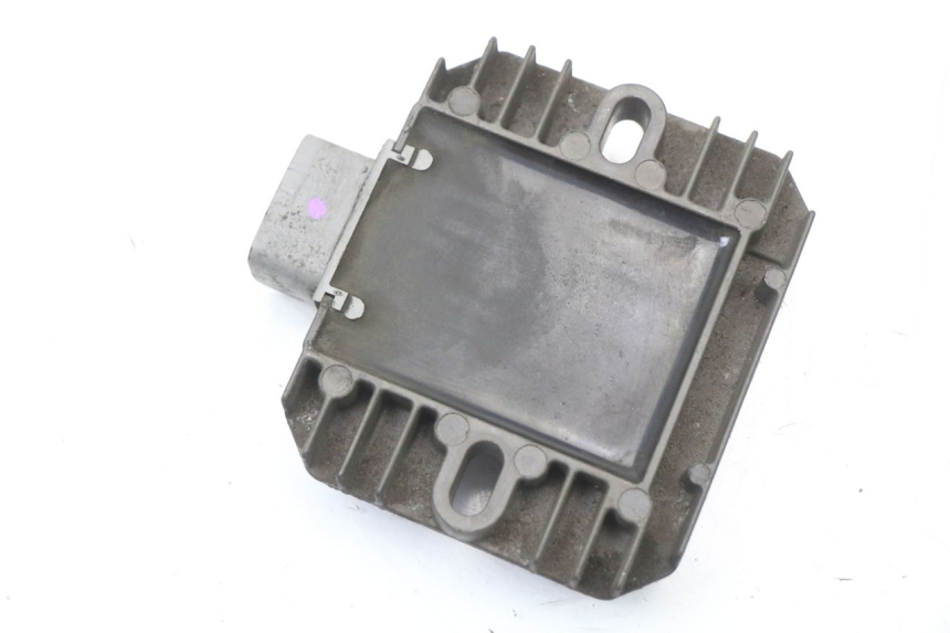 photo de REGOLATORE DI CARICA SUZUKI BURGMAN 125 (2007 - 2014)