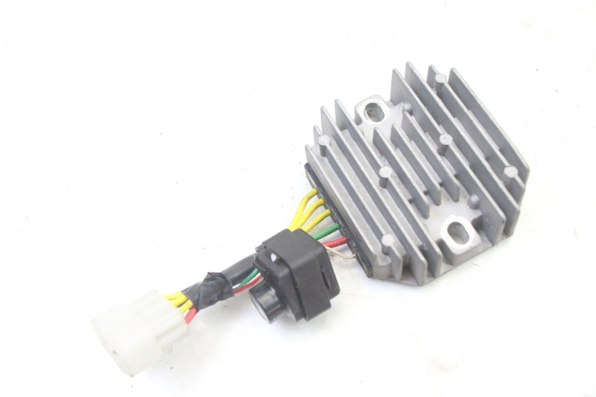 photo de REGOLATORE DI CARICA APRILIA SXR 50 (2021 - 2023)