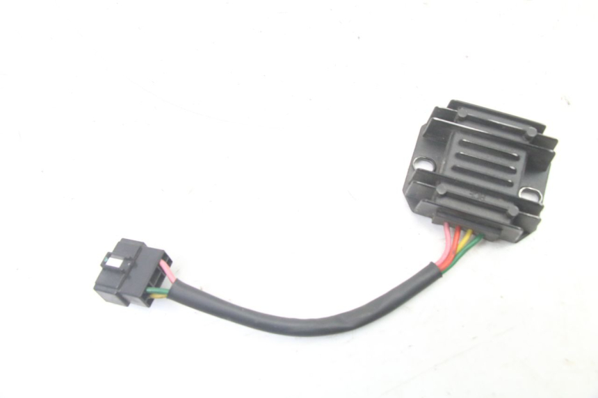 photo de REGOLATORE SYM FIDDLE 3 III 50 (2014 - 2020)