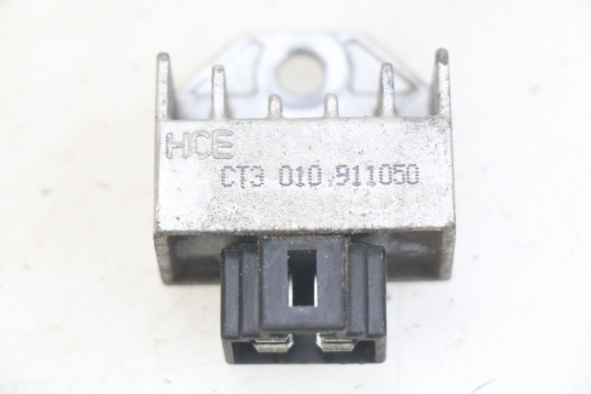 photo de REGOLATORE DI CARICA SYM SYMPHONY 125 (2009 - 2015)