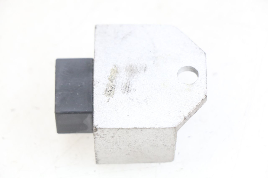 photo de REGOLATORE DI CARICA SYM SYMPHONY 125 (2009 - 2015)