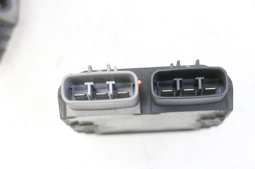 photo de REGOLATORE DI CARICA YAMAHA TDM ABS 900 (2002 - 2014)