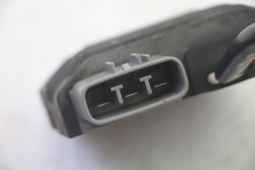 photo de REGOLATORE YAMAHA TDM ABS 900 (2002 - 2014) - Primo piano tecnico