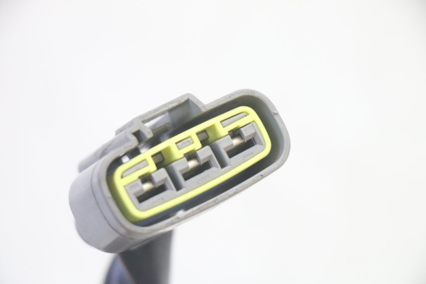 photo de REGOLATORE YAMAHA TDM ABS 900 (2002 - 2014) - Dettagli dei punti di fissaggio