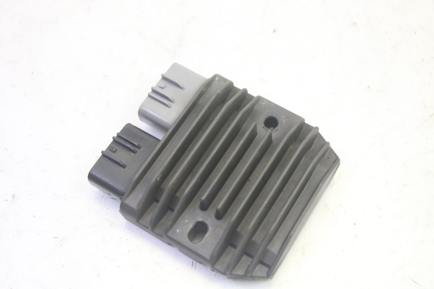 photo de REGOLATORE YAMAHA TDM ABS 900 (2002 - 2014) - Stato della superficie e materiale