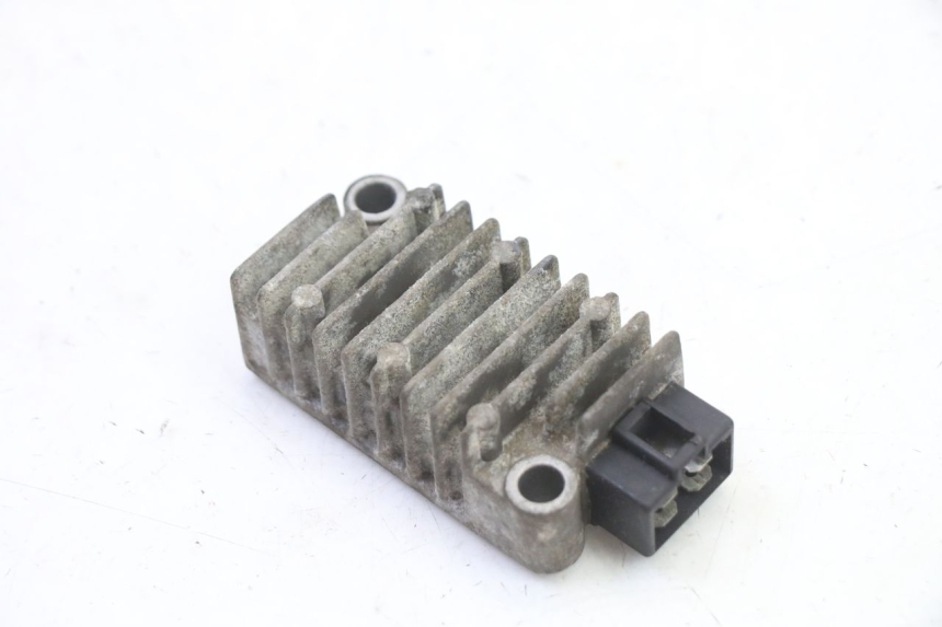 photo de REGOLATORE DI CARICA YAMAHA TDR DELTABOX 125 (1993 - 2003)