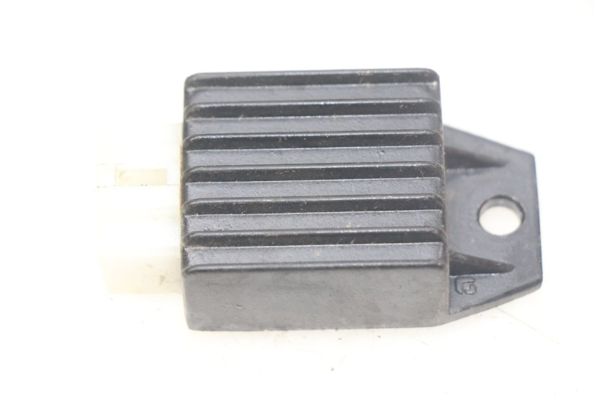 photo de REGOLATORE DI CARICA TNT MOTOR GRIDO 2T 50 (2010 - 2019)