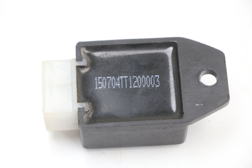 photo de REGOLATORE DI CARICA TNT MOTOR GRIDO 2T 50 (2010 - 2019)