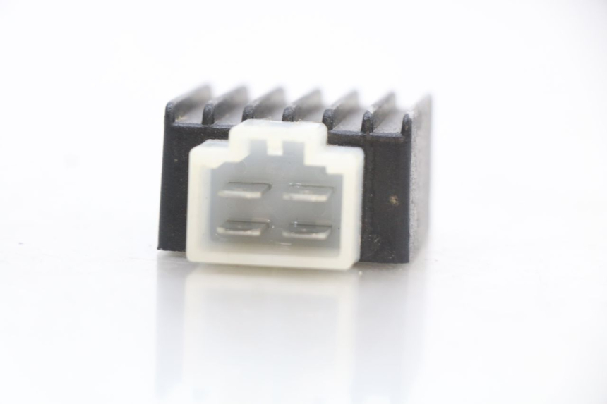 photo de REGOLATORE DI CARICA TNT MOTOR GRIDO 2T 50 (2010 - 2019)