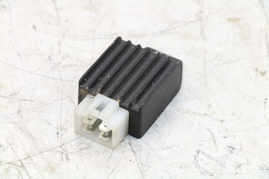 photo de REGOLATORE DI CARICA TNT MOTOR ROMA 10' 2T 50 (2011 - 2018)