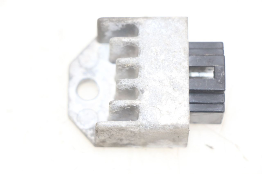 photo de REGOLATORE DI CARICA PEUGEOT TREKKER 50 (1998 - 2004)