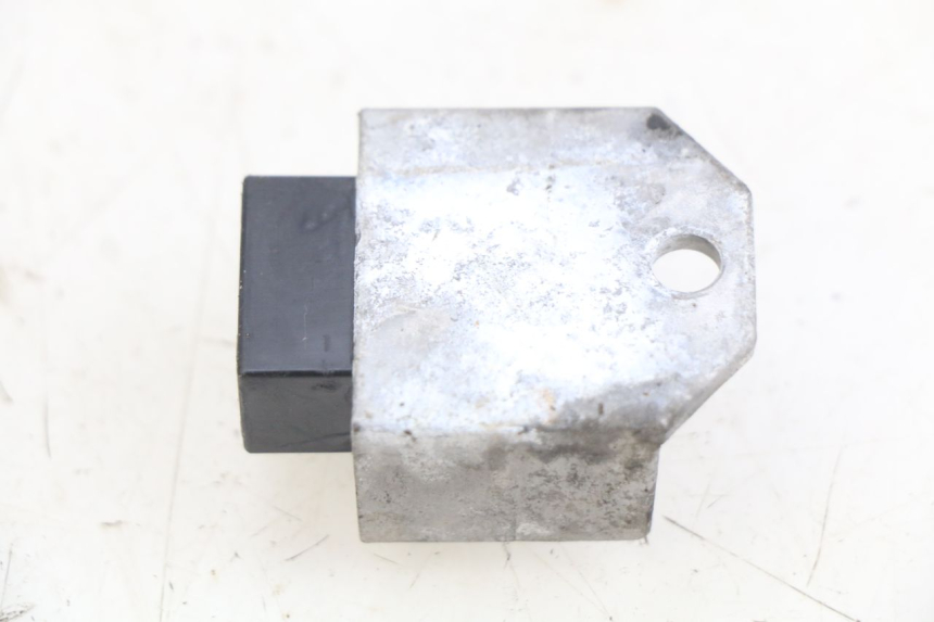 photo de REGOLATORE DI CARICA PEUGEOT TREKKER 50 (1998 - 2004)