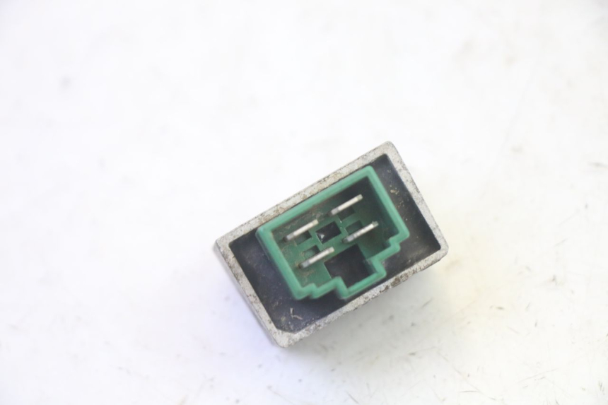 photo de REGOLATORE YAMAHA TTR 125 (2000 - 2020) - Altra angolazione