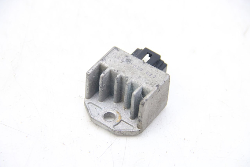 photo de REGOLATORE DI CARICA PEUGEOT TWEET 4T 50 (2010 - 2014)