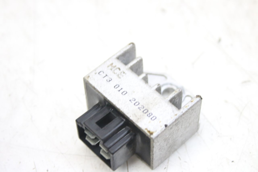 photo de REGOLATORE DI CARICA PEUGEOT TWEET 4T 50 (2010 - 2014)