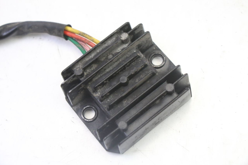 photo de REGOLATORE DI CARICA PEUGEOT TWEET 4T 50 (2018 - 2020)