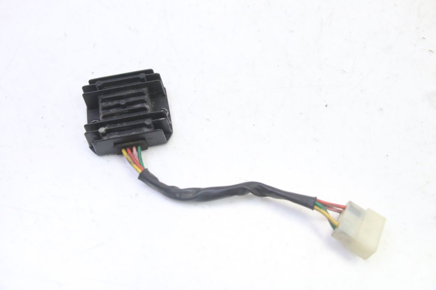 photo de REGOLATORE DI CARICA PEUGEOT TWEET 4T 50 (2018 - 2020)