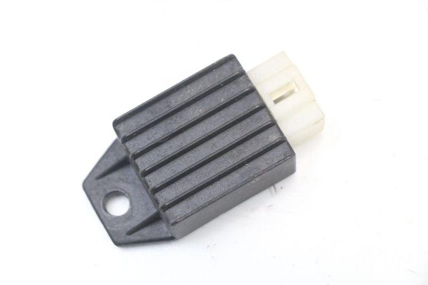 photo de Regolatore di carica BEELINE VELOCE 4T 50 (2011 - 2020)