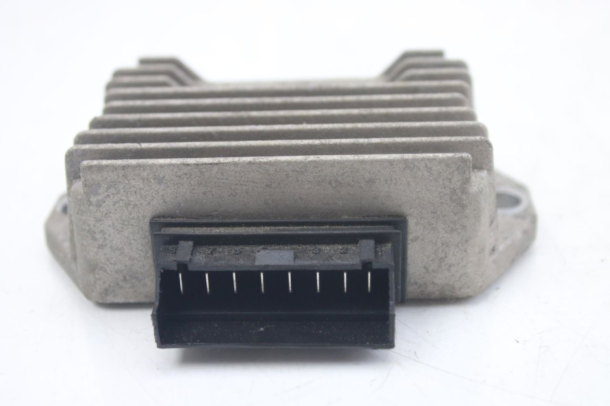 photo de REGOLATORE DI CARICA PIAGGIO VESPA S 2T 50 (2007 - 2014)