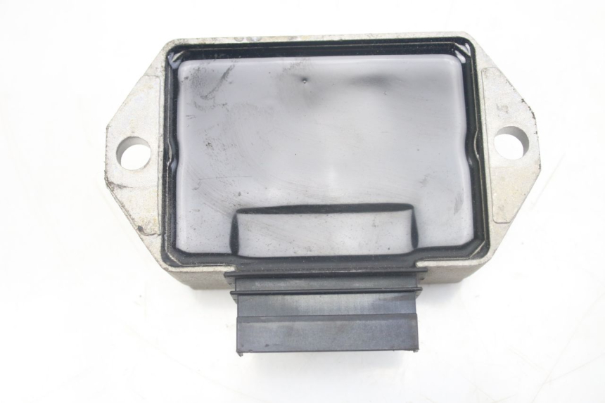 photo de REGOLATORE DI CARICA PIAGGIO VESPA S 2T 50 (2007 - 2014)