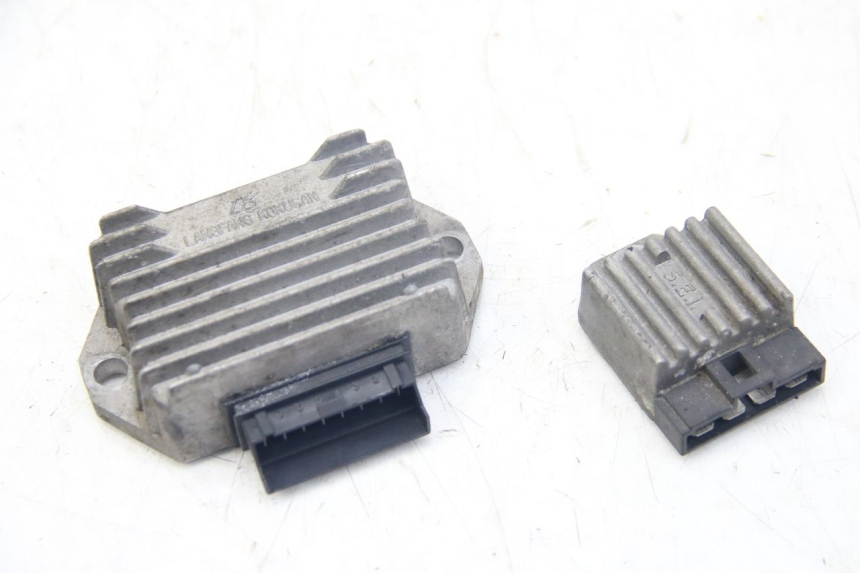 photo de REGOLATORE DI CARICA PIAGGIO VESPA SPRINT 2T 50 (2014 - 2018)