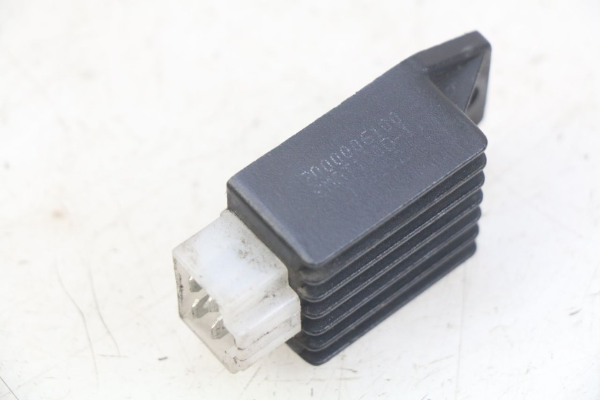 photo de REGOLATORE DI CARICA PEUGEOT VIVACITY NEW 2T 50 (2008 - 2017)