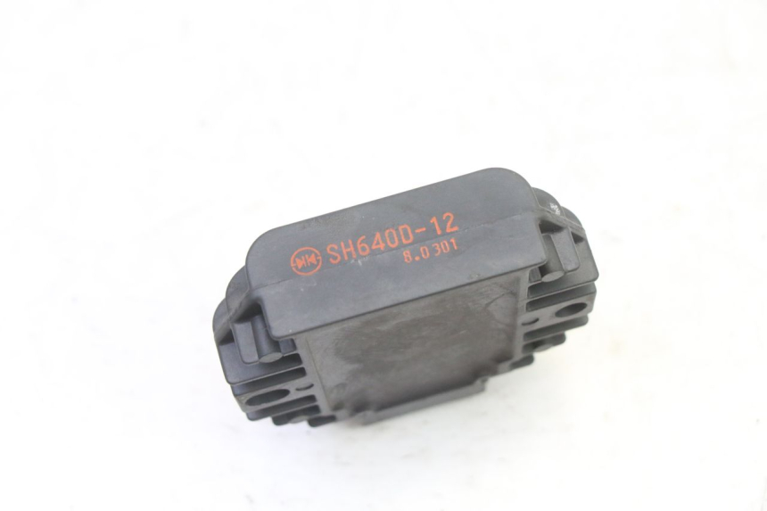 photo de Regolatore di carica MBK WAAP 125 (2008 - 2013)