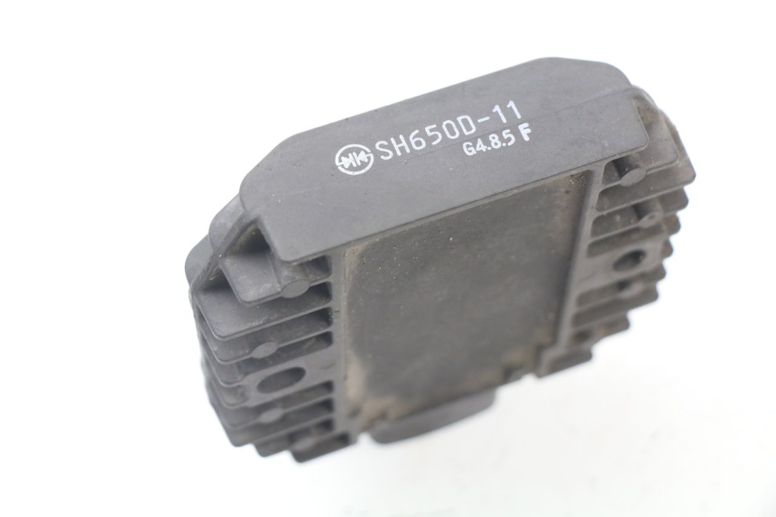 photo de REGOLATORE YAMAHA XMAX X-MAX ABS 125 (2014 - 2016) - Primo piano tecnico