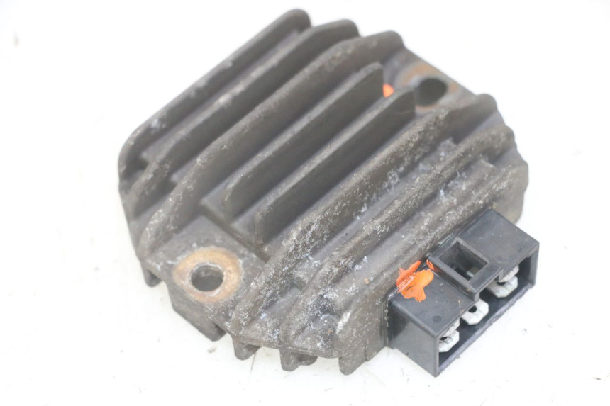 photo de REGOLATORE DI CARICA YAMAHA X-MAX XMAX 125 (2010 - 2014)