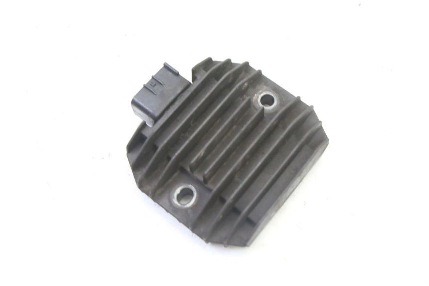 photo de REGOLATORE DI CARICA YAMAHA XMAX X-MAX 125 (2006 - 2009)