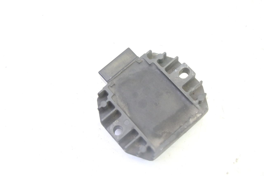 photo de REGOLATORE DI CARICA YAMAHA X-MAX XMAX 125 (2010 - 2014)