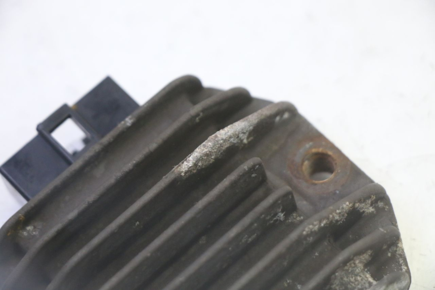 photo de REGOLATORE DI CARICA YAMAHA X-MAX XMAX 125 (2010 - 2014)