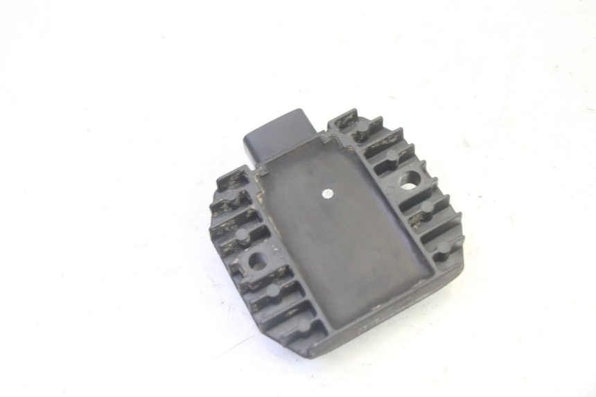 photo de REGOLATORE DI CARICA YAMAHA X-MAX XMAX 250 (2006 - 2009)