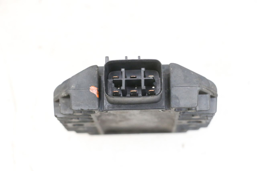 photo de REGOLATORE DI CARICA YAMAHA XMAX X-MAX 125 (2006 - 2009) - Zoom sullo stato d'uso