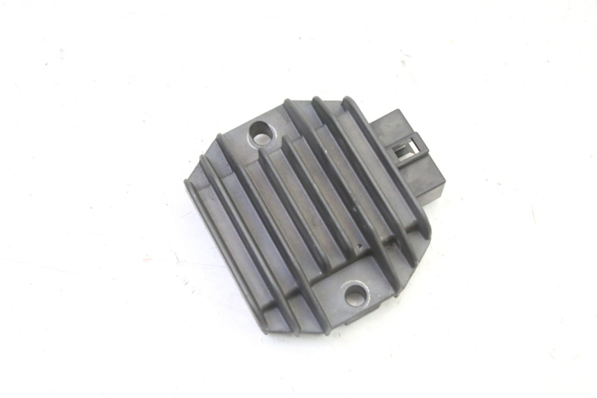 photo de REGOLATORE DI CARICA PIAGGIO X9 EVOLUTION 125 (2003 - 2007)