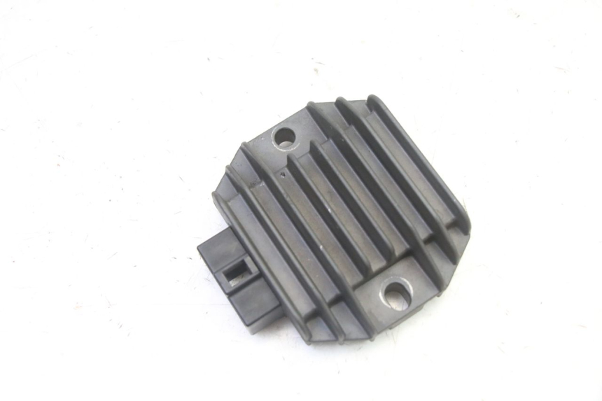 photo de REGOLATORE DI CARICA PIAGGIO X9 EVOLUTION 125 (2003 - 2007)