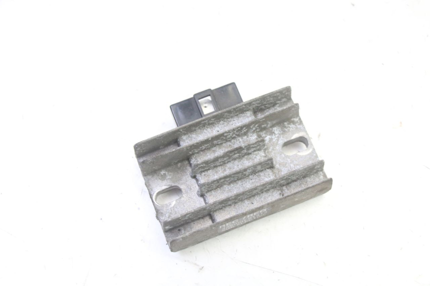 photo de REGOLATORE DI CARICA PIAGGIO X9 EVOLUTION 125 (2003 - 2007)