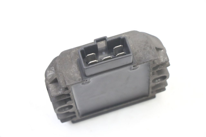 photo de REGOLATORE DI CARICA PIAGGIO XEVO - X EVO 125 (2007 - 2016)