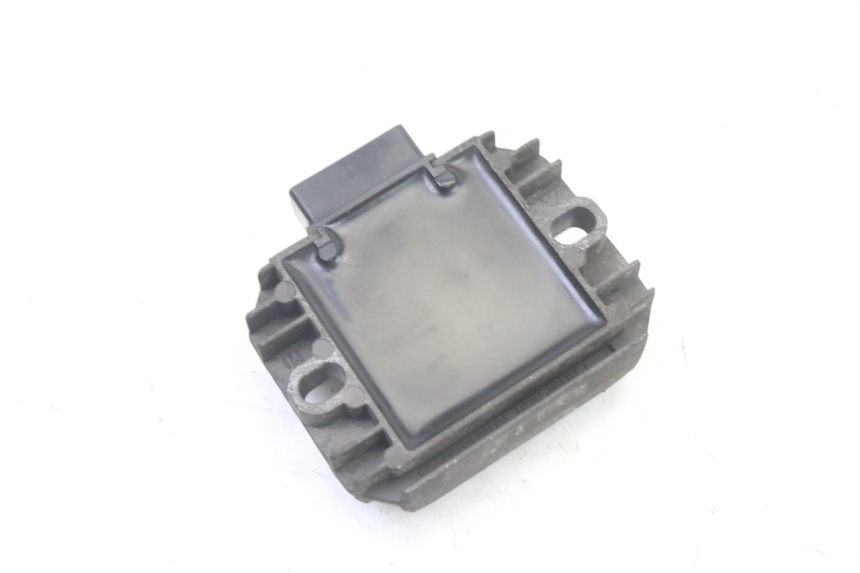photo de REGOLATORE DI CARICA PIAGGIO XEVO - X EVO 125 (2007 - 2016)