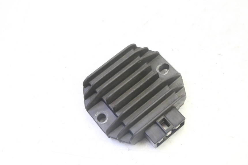 photo de REGOLATORE DI CARICA PIAGGIO XEVO - X EVO 125 (2007 - 2016)