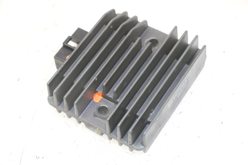photo de REGOLATORE YAMAHA XJ6 ABS 600 (2008 - 2016)