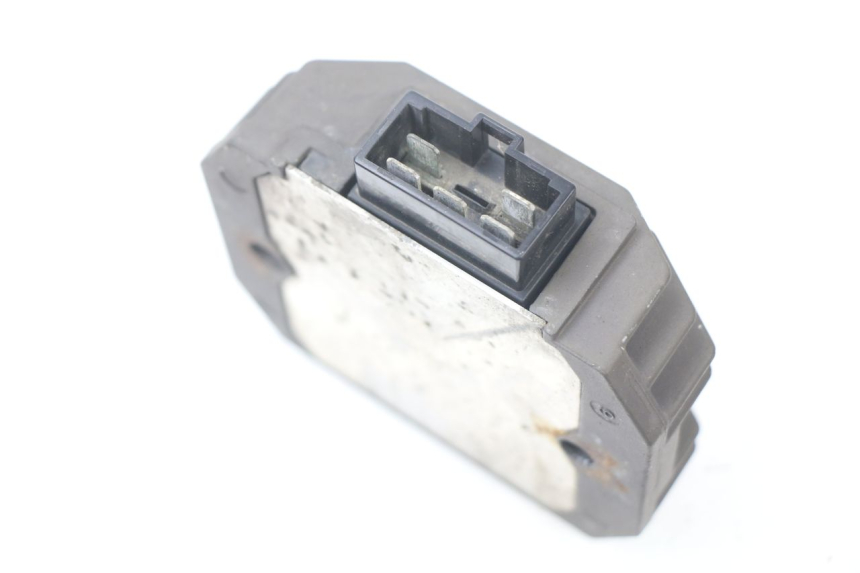 photo de REGOLATORE DI CARICA YAMAHA XP T-MAX TMAX ABS 530 (2012 - 2015)