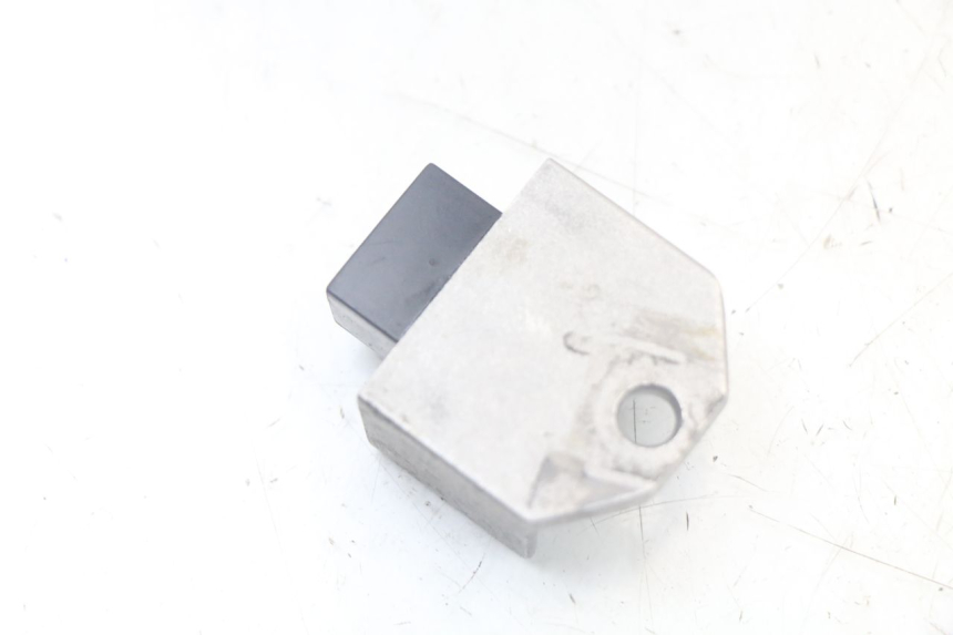 photo de REGOLATORE DI CARICA YAMAHA AEROX 2T 50 (2013 - 2017)
