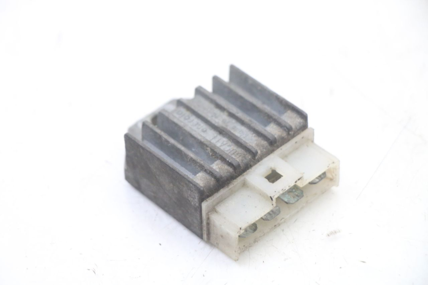 photo de REGOLATORE YAMAHA AEROX 50 (1997 - 2006)