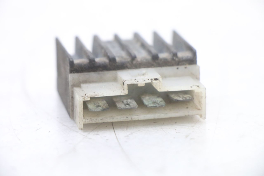 photo de REGOLATORE YAMAHA AEROX 50 (1997 - 2006)