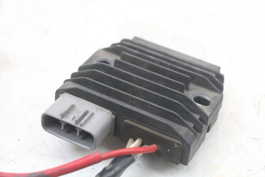 photo de REGOLATORE DI CARICA YAMAHA FJR ABS 1300 (2006 - 2012)