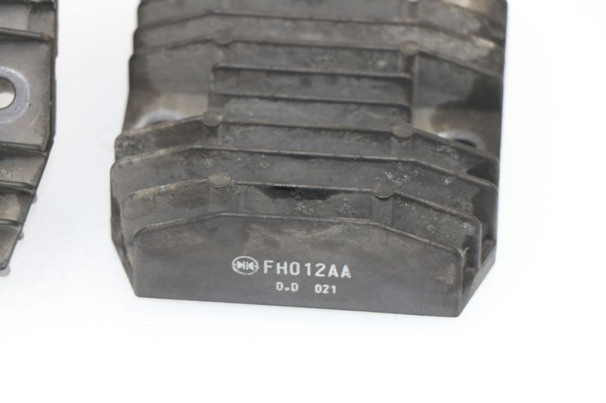 photo de REGOLATORE DI CARICA YAMAHA FJR ABS 1300 (2006 - 2012)