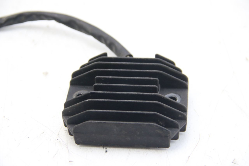 photo de REGOLATORE DI CARICA YAMAHA FZS FAZER 600 (2001 - 2003)