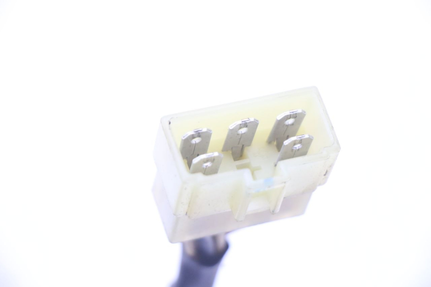 photo de REGOLATORE DI CARICA YAMAHA FZS FAZER 600 (2001 - 2003)